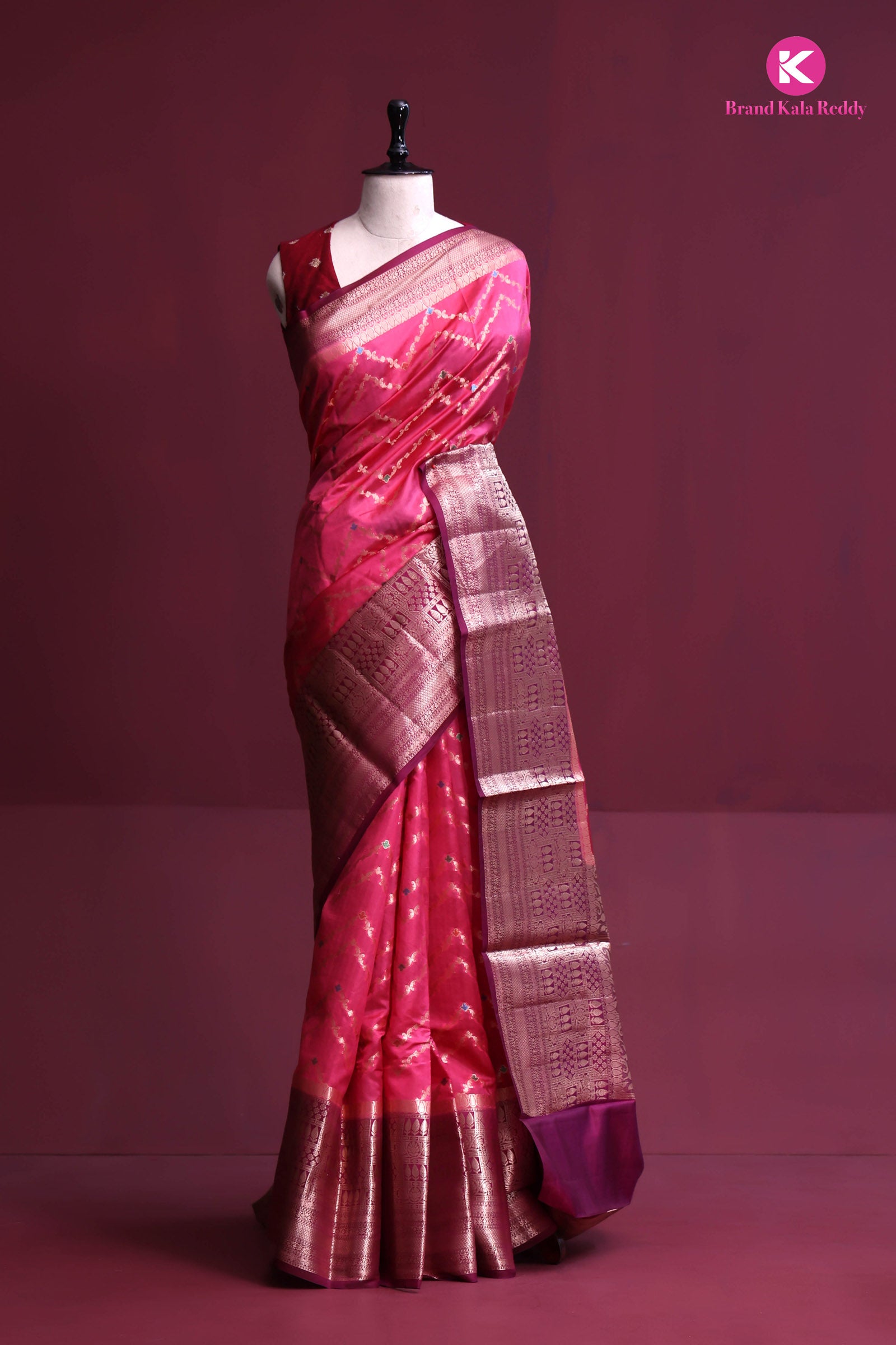 pink zig zag saree