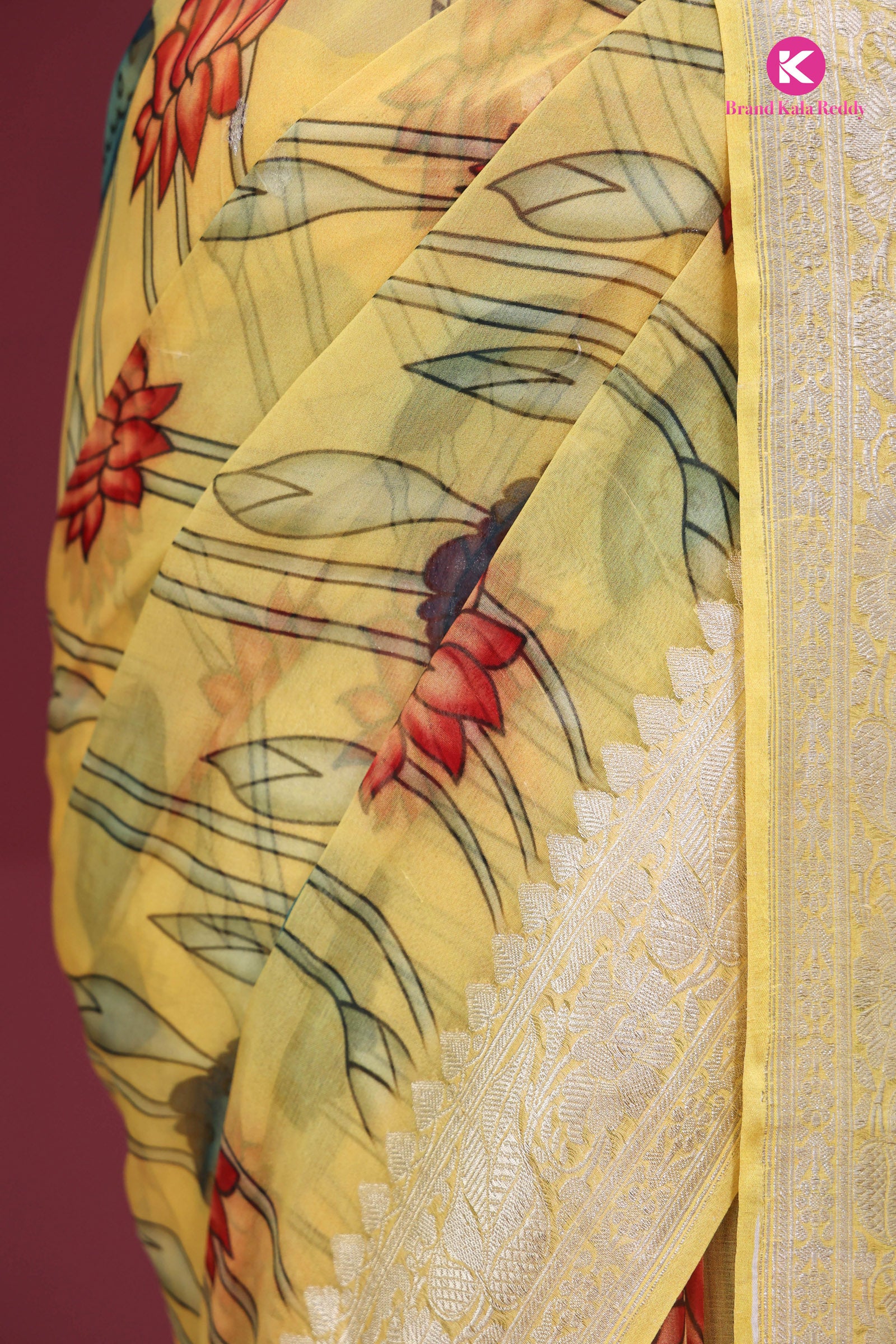 Artistic Lily Pond: Contemporary Organza Printed Silk Saree