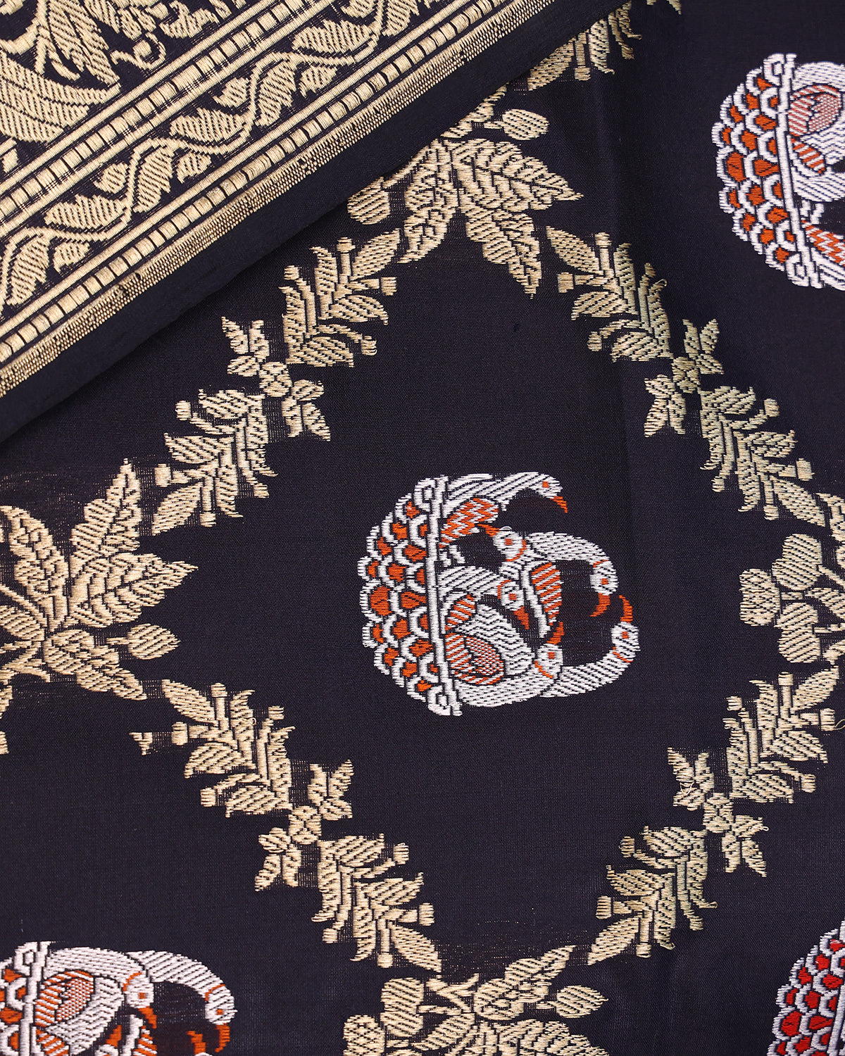 Elegant Navy Blue Banarasi Saree with Intricate Gold and Silver Weave