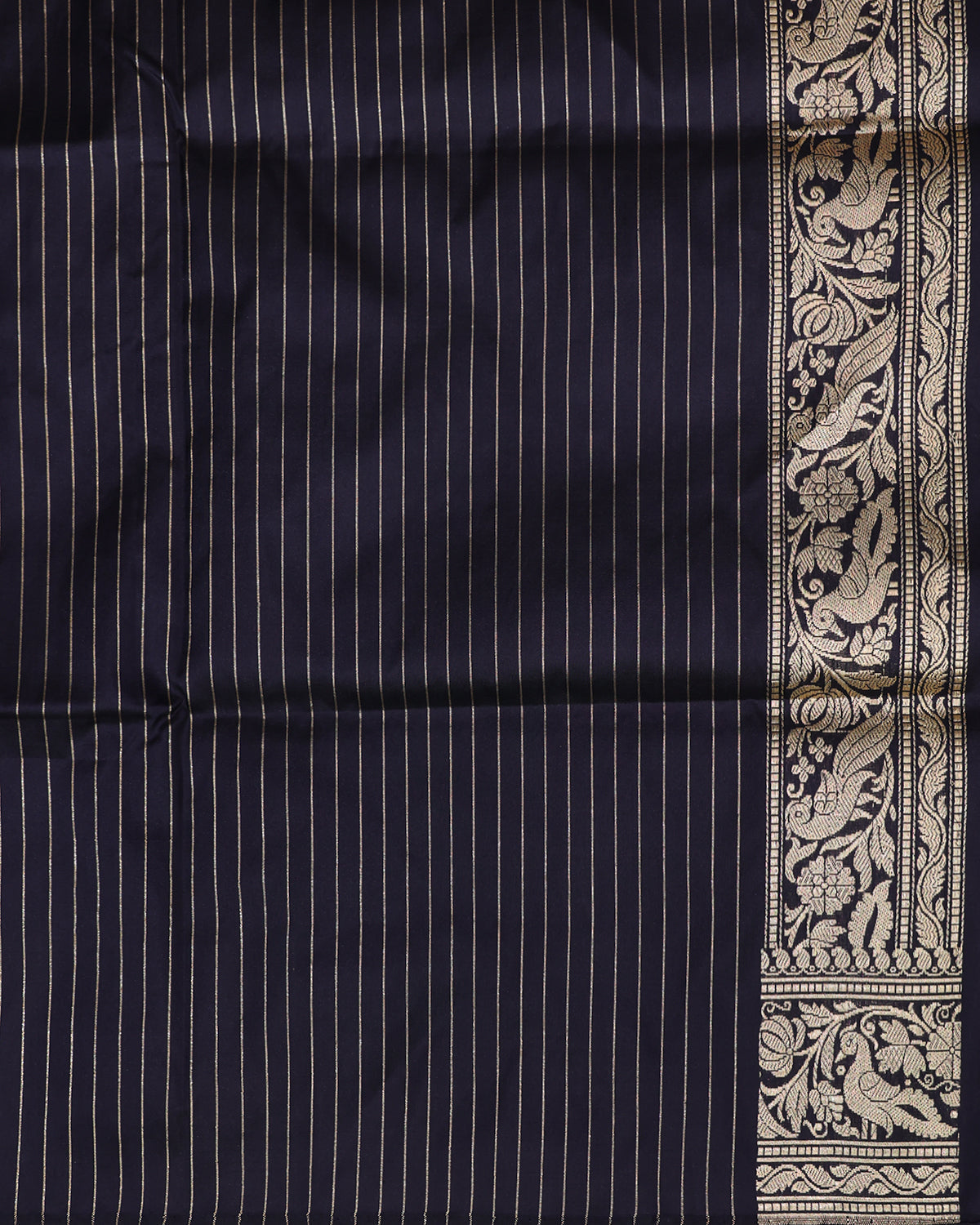 Elegant Navy Blue Banarasi Saree with Intricate Gold and Silver Weave